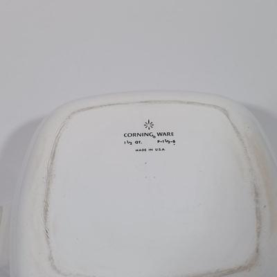 LOT 126L: Pyrex Early American Covered Casserole Dish, Corningware Cornflower Blue Casserole Dishes & More