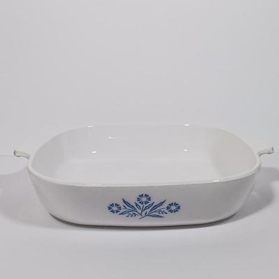 LOT 126L: Pyrex Early American Covered Casserole Dish, Corningware Cornflower Blue Casserole Dishes & More