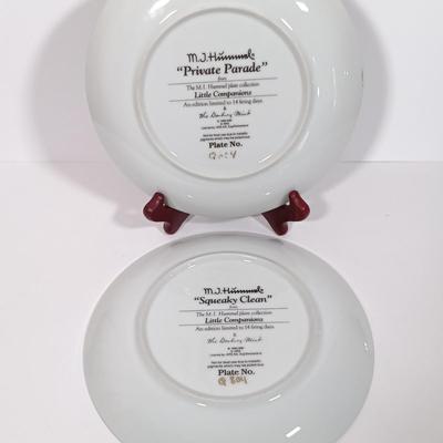 LOT 127L: The Danbury Mint Set of (12) Hummel Little Companions Collectible Plates