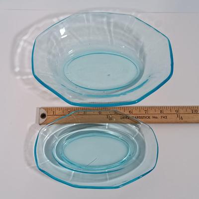 LOT 128L: Vintage Turquoise Blue Depression Glass Dishes