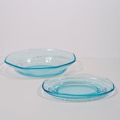 LOT 128L: Vintage Turquoise Blue Depression Glass Dishes