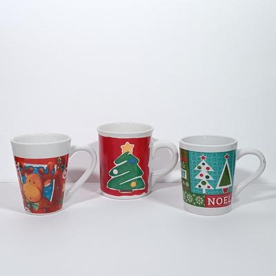 LOT 129L: Mikasa Christmas Tree Candy Dishes, Libbey Holly & Berry Mug, Gorham North Pole Express Footed Bowl & More
