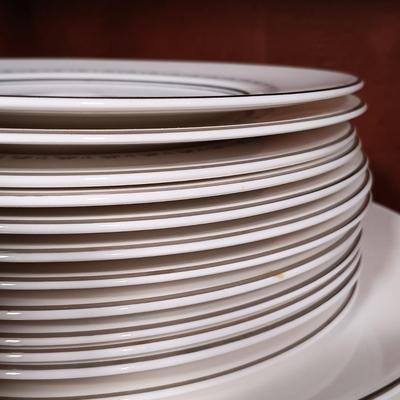 LOT 130L: Royal Doulton England 'Tiara' Bone China Set