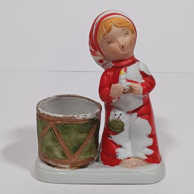 LOT 131L: Vintage World Bazaar Ceramic Santa Bowl with (3) Jasco Candle Holders