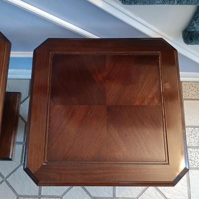 LOT 136L: Pair of Vintage Wooden End Tables