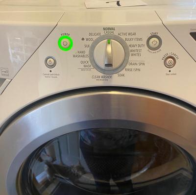 WHIRLPOOL DUET STEAM WASHING MACHINE AND PEDESTAL DRAWER