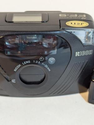Ricoh FF-9 Lens 1:3.5 f=35mm & Halina Super Mini 5000 Camera