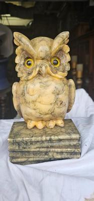 Vintage Italian Alabaster Wise Owl Sculpture Very Heavy Owl, made in Italy