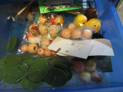Style Master Rolling Cart With Crafts