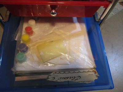 Style Master Rolling Cart With Crafts