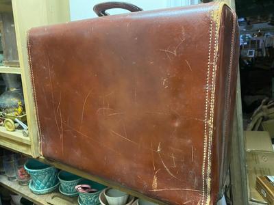 Hartmann Knocabout Brown Leather Suitcase Vintage
