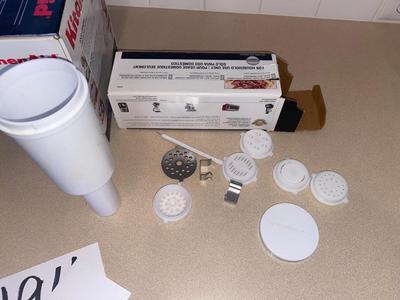 KITCHENAID MIXER MEAT GRINDER ATTACHMENT and PASTA MAKER PLATES