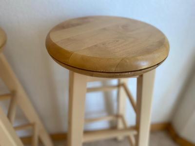 SWIVEL SEAT BAR STOOLS
