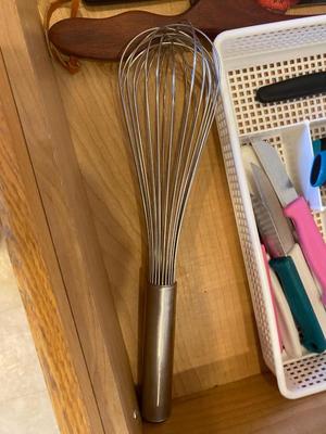 AN ARRAY OF KITCHEN KNIFES, ACHIP CORRECTOR, AND MORE