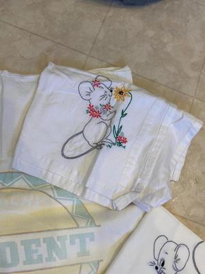 VINTAGE EMBROIDERED TEA TOWELS AND FLOWER SACK TEA TOWEL MATERIAL