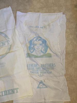 VINTAGE EMBROIDERED TEA TOWELS AND FLOWER SACK TEA TOWEL MATERIAL