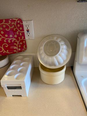 GLASS WATER BOTTLES, VINTAGE PLASTIC PICNIC CUPS, TUPPERWARE JELLO MOLD, EGG ORGANIZER, SMALL CROCKS AND MORE