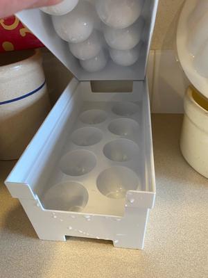 GLASS WATER BOTTLES, VINTAGE PLASTIC PICNIC CUPS, TUPPERWARE JELLO MOLD, EGG ORGANIZER, SMALL CROCKS AND MORE