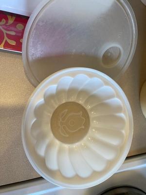 GLASS WATER BOTTLES, VINTAGE PLASTIC PICNIC CUPS, TUPPERWARE JELLO MOLD, EGG ORGANIZER, SMALL CROCKS AND MORE