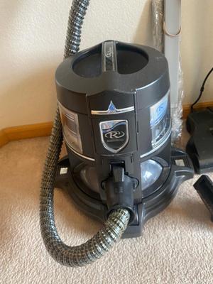 RAINBOW E2 SERIES CANISTER VACUUM CLEANER