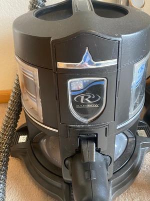 RAINBOW E2 SERIES CANISTER VACUUM CLEANER