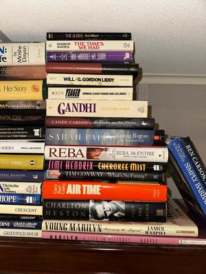 BOOKS ON CELEBRITIES AND POWERFUL PEOPLE