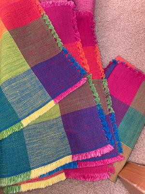 PASTEL TABLECLOTH, NAPKINS AND PLACEMATS