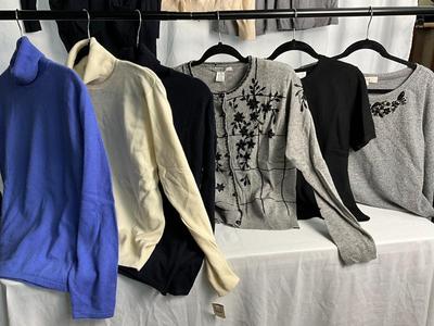 Lot F 311 Women’s Warm & Cozy Lot (Medium)