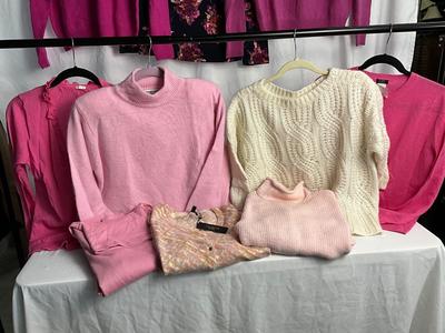 Lot G 321 Bright & Floral Sweater Lot (Medium)