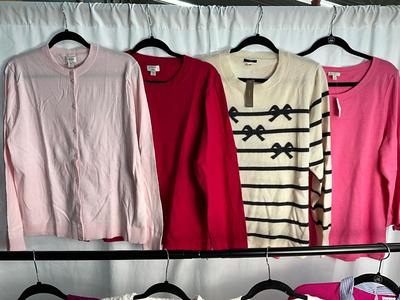 Lot G 327 Women’s Plus Size Top Lot (XXL)