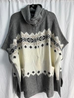 Lot M 343 Land’s End OS Sweater Ponch (OSFA)