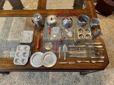 CHILD'S TIN PLAYSET DISHES AND UTENSILS
