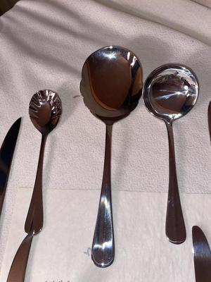 BRAND NEW HEAVY WALLACE FLATWARE 12 PLACE SETTING WITH EXTRAS