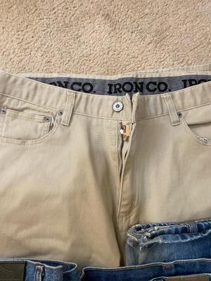 MENS HARLEY DAVIDSON, WRANGLER, KIRKLAND, AND IRON CO JEANS