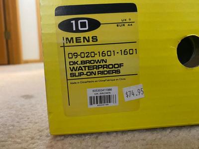 BRAND NEW MEN’S WATERPROOF DARK BROWN SLIP ON ROPER SHOES, SIZE 10D