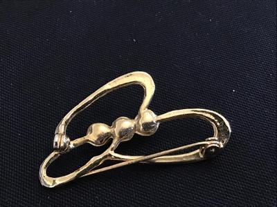 Vintage Gold Tone Brooch