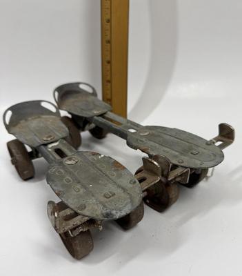 Vintage Strap-on Ware Brothers Metal Roller Skates
