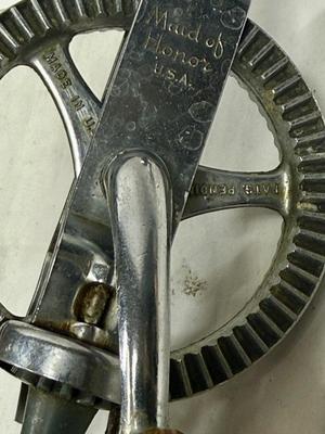 Vintage Kitchen Utensil Gadget Lot - Maid of Honor Beater