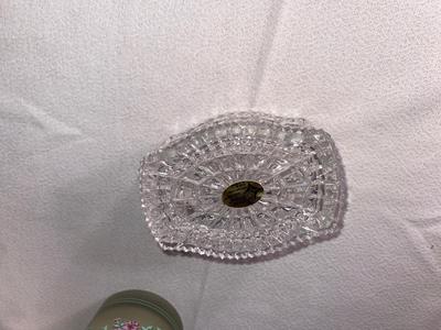 CAHETTE AND MIKASA LEAD CRYSTAL TRINKET BOXES AND A BRASS LID CANDLE