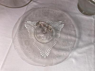 LEAD CRYSTAL SERVING BOWL, VTG CHIP AND DIP BOWL AND DECORATIVE HORS D’OEUVRES PLATTER