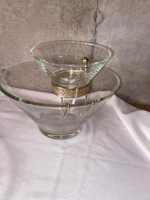 LEAD CRYSTAL SERVING BOWL, VTG CHIP AND DIP BOWL AND DECORATIVE HORS D’OEUVRES PLATTER