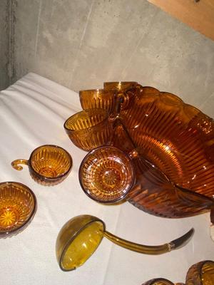 VINTAGE ROYAL AMBER GLASS PUNCH BOWL, CUPS, AND LADLE