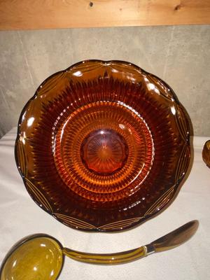 VINTAGE ROYAL AMBER GLASS PUNCH BOWL, CUPS, AND LADLE