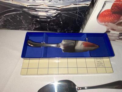 MIKASA CAKE PLATTER, DESSERT DISHES AND CAKE/PIE SERVER