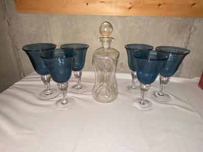 HOUR GLASS SHAPED DECANTER AND 6 STEMMED GLASSES