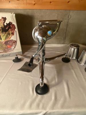 10 3/4" BLOWN CRYSTAL SERVING BOWL AND A SALADMASTER