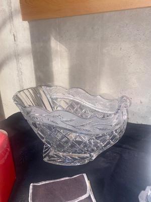 LEAD CRYSTAL HOLIDAY SLEIGH CREAM AND SUGAR CONTAINER AND CENTER PIECES, ALSO TRINKET BOX, CANDLES , AND MORE