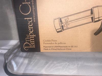 PAMPERED CHEF COOKIE PRESS AND OTHER BAKEWARE