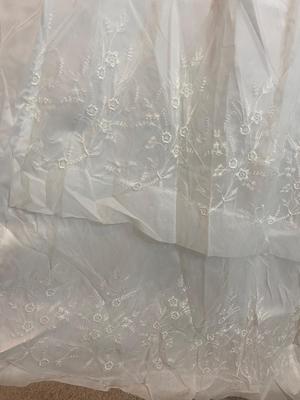 VINTAGE WEDDING DRESS