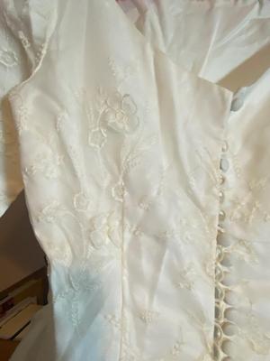 VINTAGE WEDDING DRESS